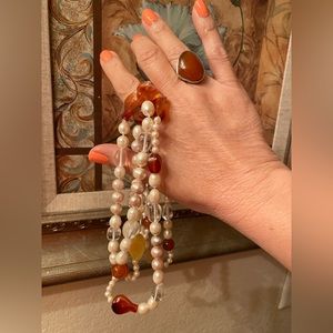 Carnelian, quartz and pearls matching coordinating set